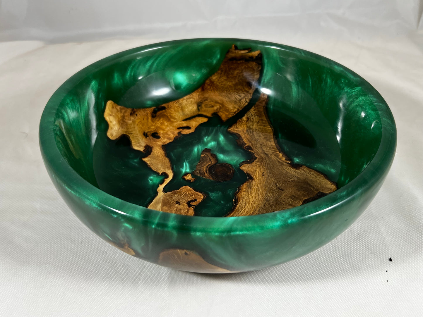 Bowl made of White Oak Root with Green Colored Resin25