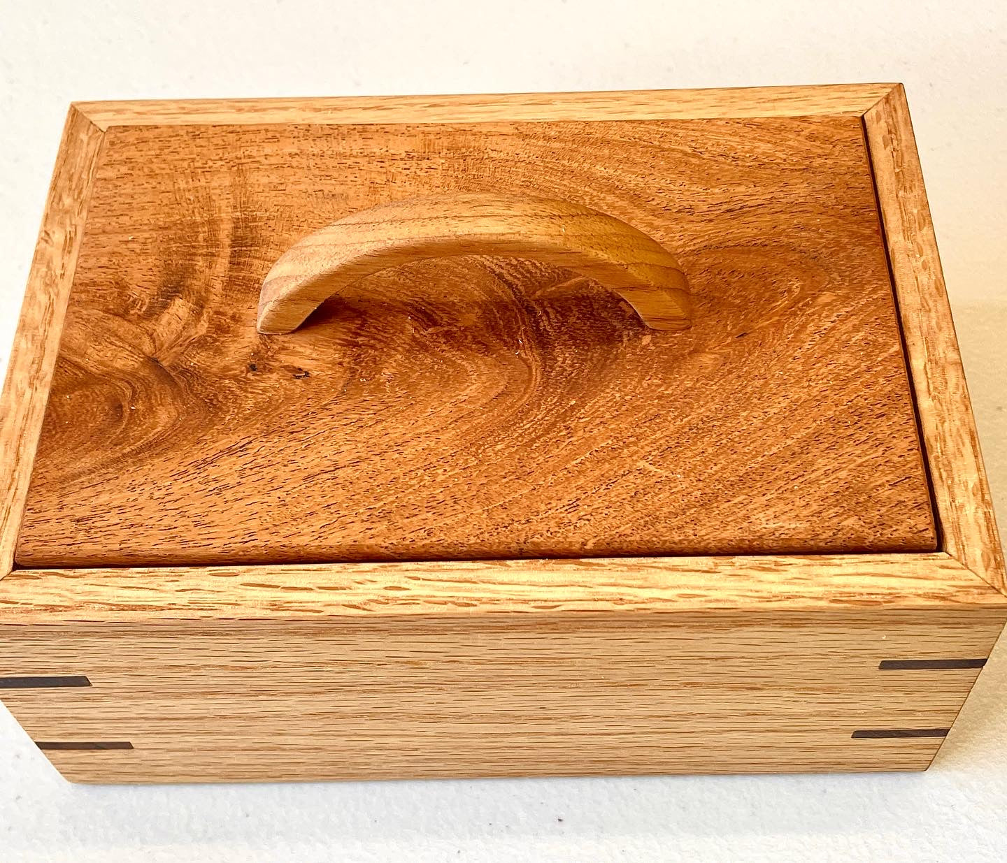 7x5x3 Red oak/Mesquite, fabric lined keepsake box