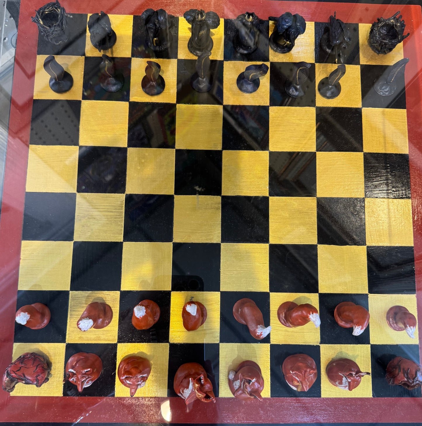 The foxes and the ravens chess set