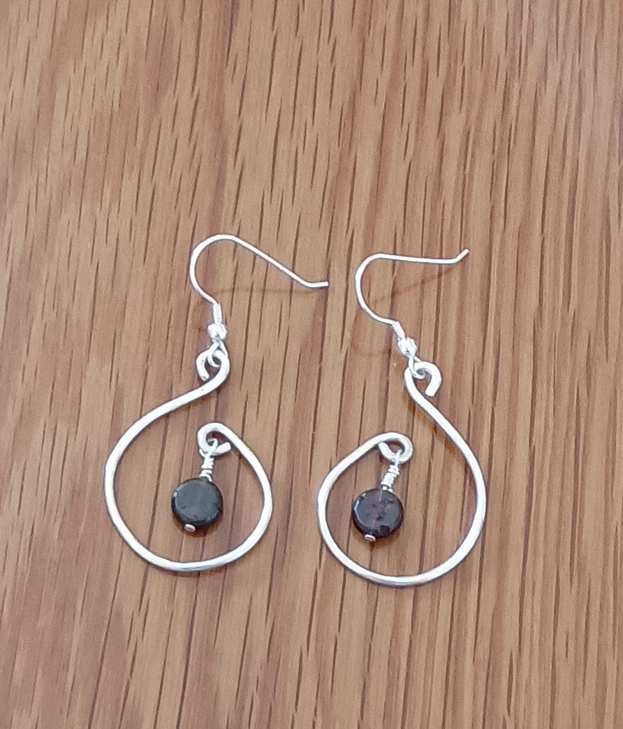 Open Circles with Garnet