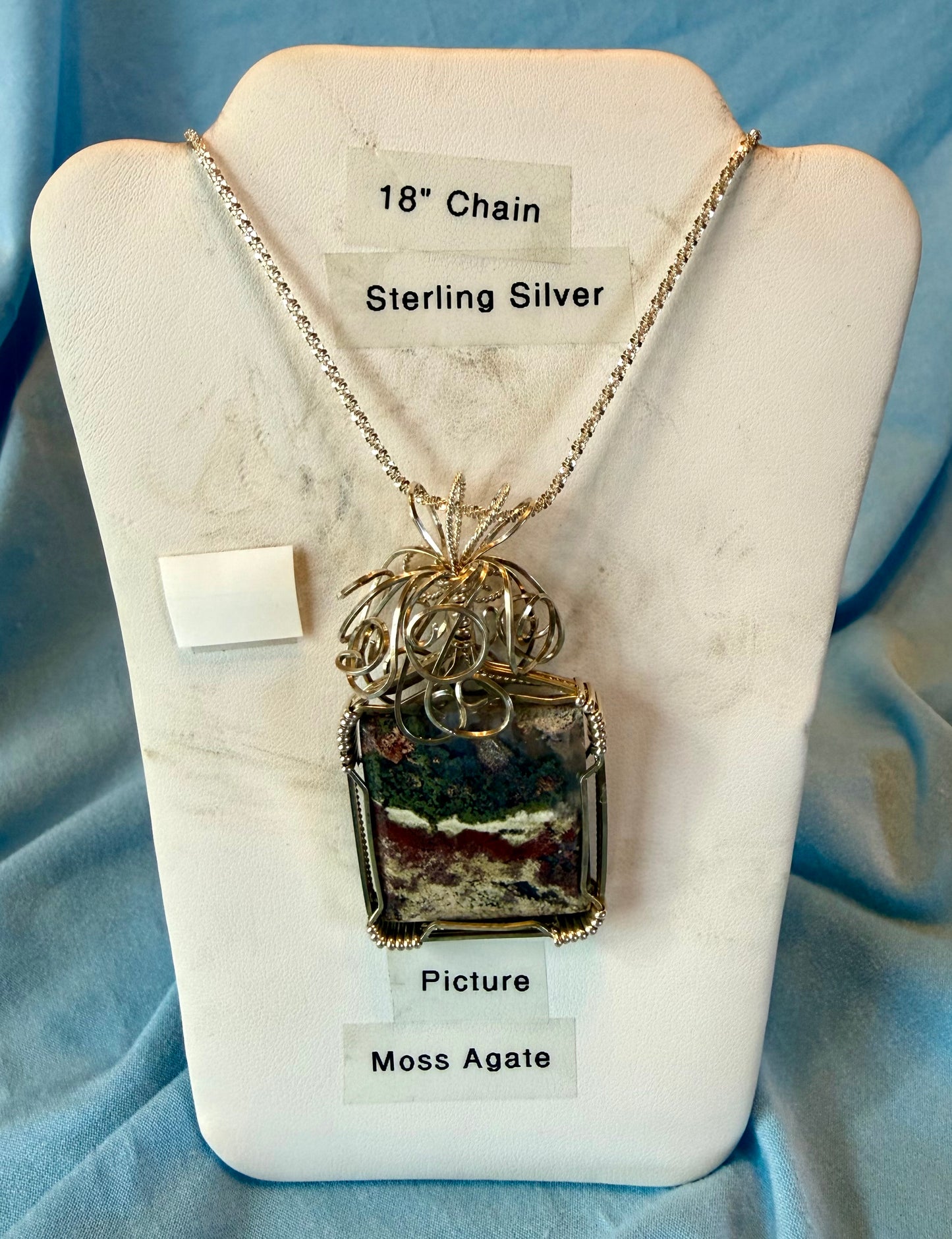 picture moss agate necklace