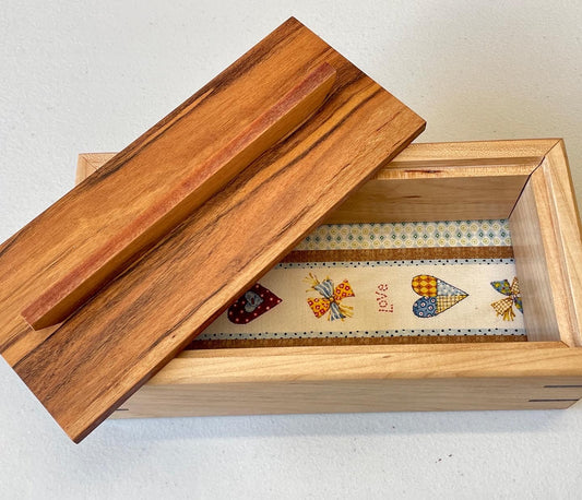Pecan/Rosewood/Fabric lined keepsake box