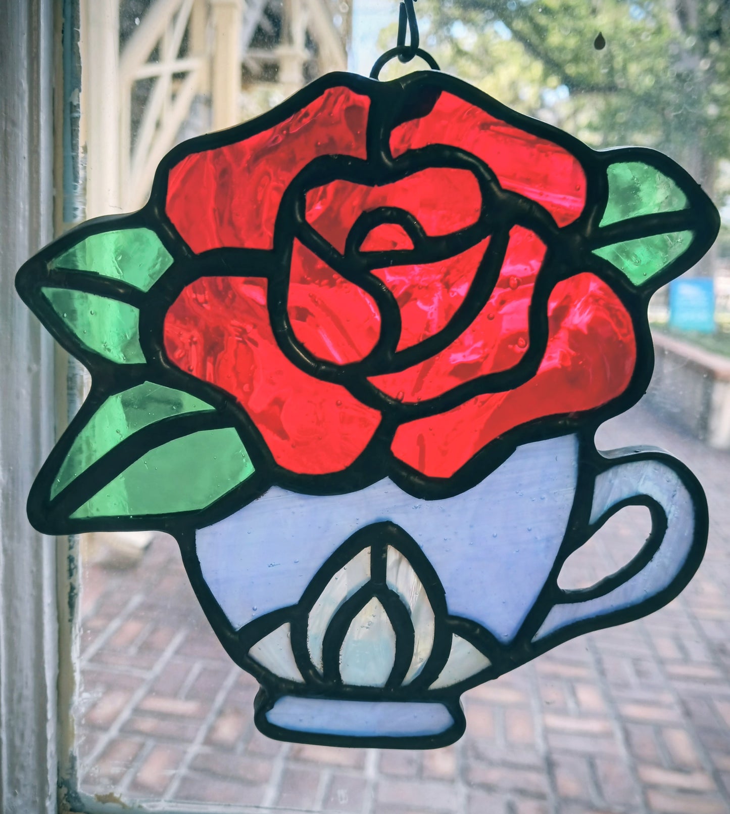 Red rose tea cup