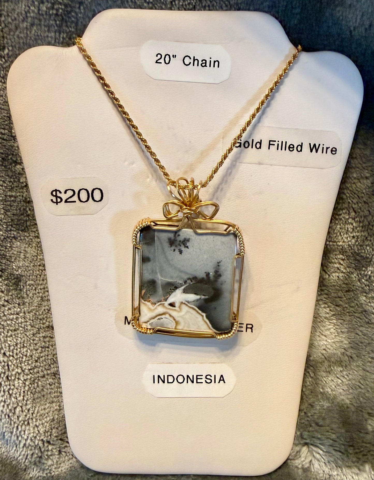 Maligano Jasper Pendant