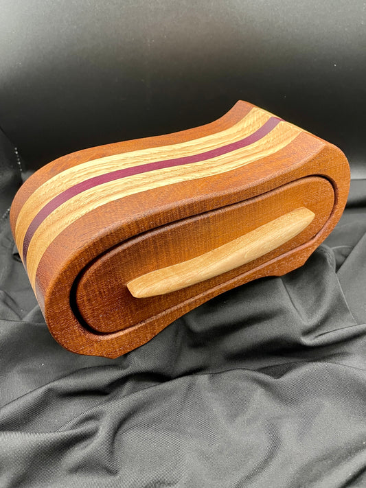 Wave bandsaw box