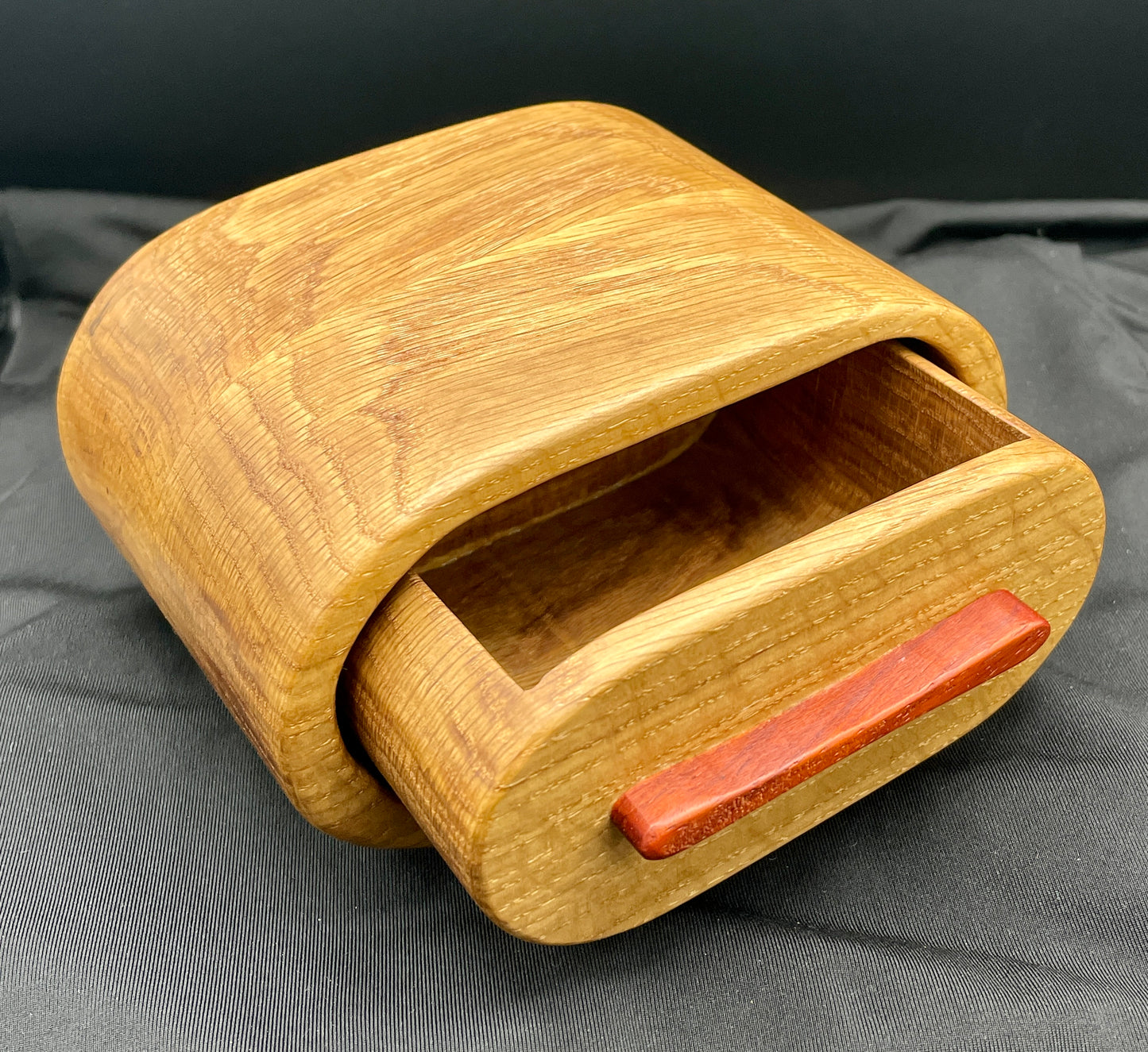 Oak/Padauk oval jewelry box