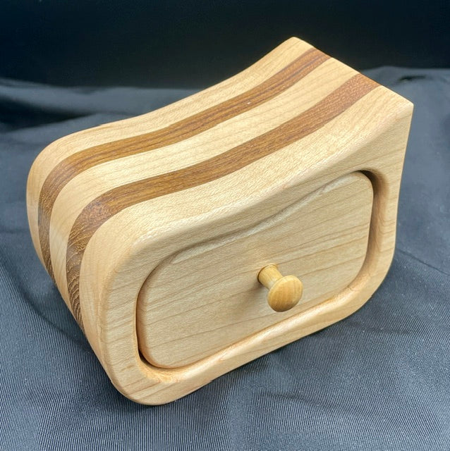 Swaggy maple/walnut jewelry box