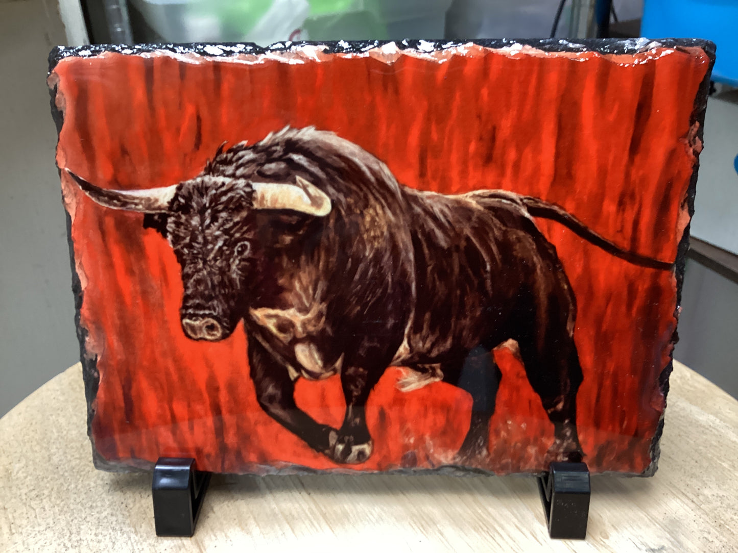 Charging Bull D7 Slate
