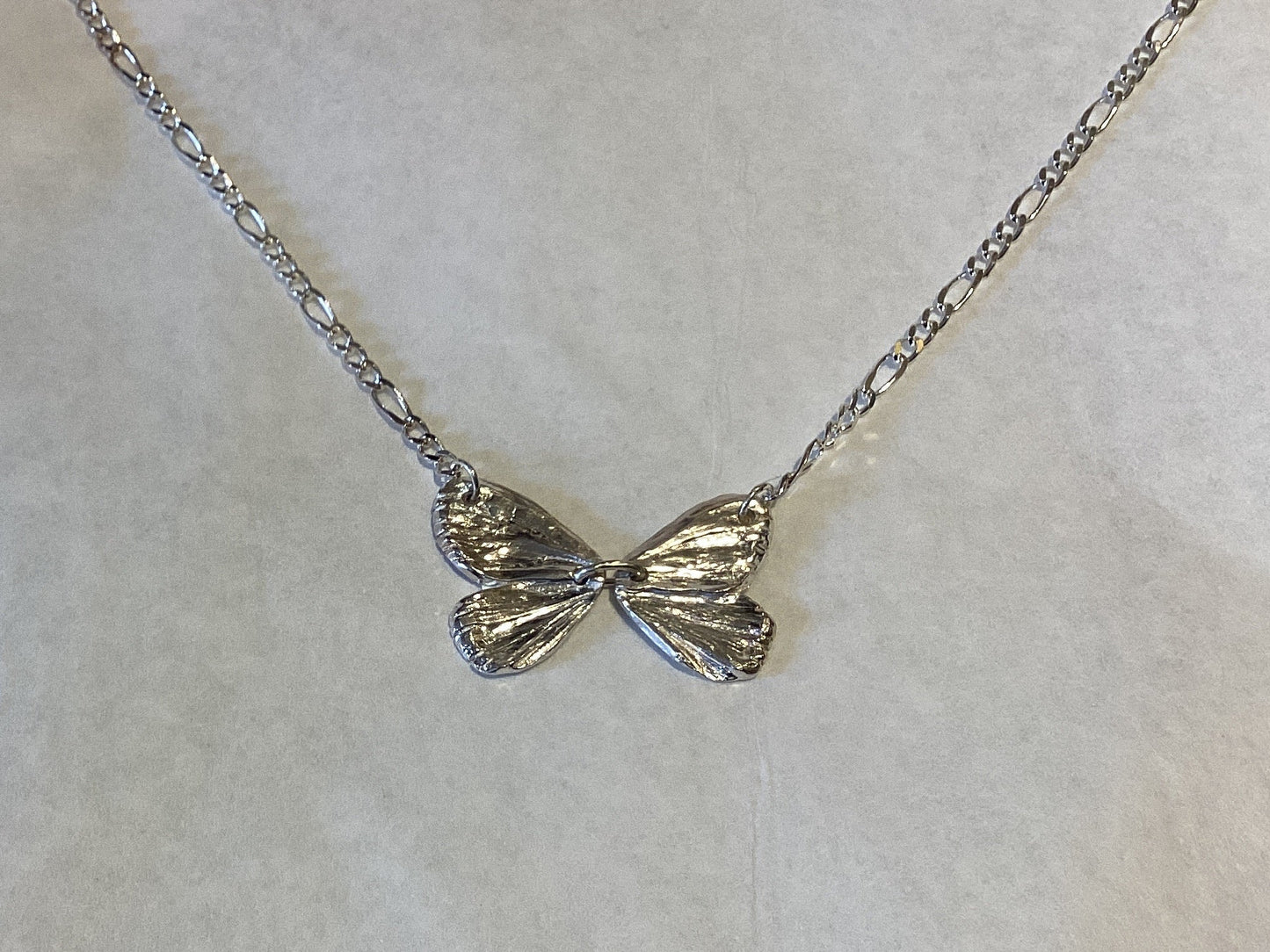 Wings Collar Necklace